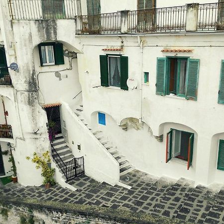 Lo Scorcio Del Borgo Apartment Atrani Exterior photo