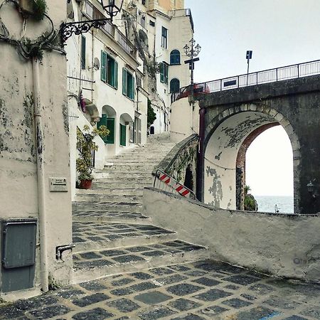 Lo Scorcio Del Borgo Apartment Atrani Exterior photo